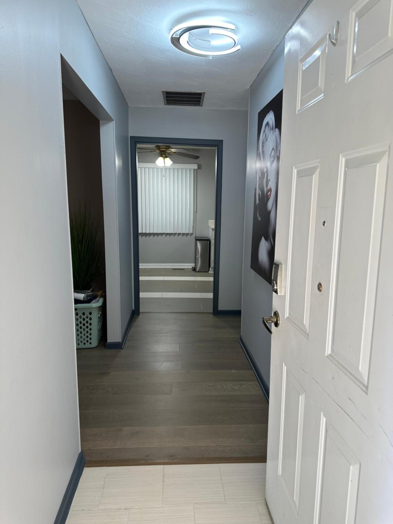Delightful 3 Bedroom Home インディアナポリス エクステリア 写真